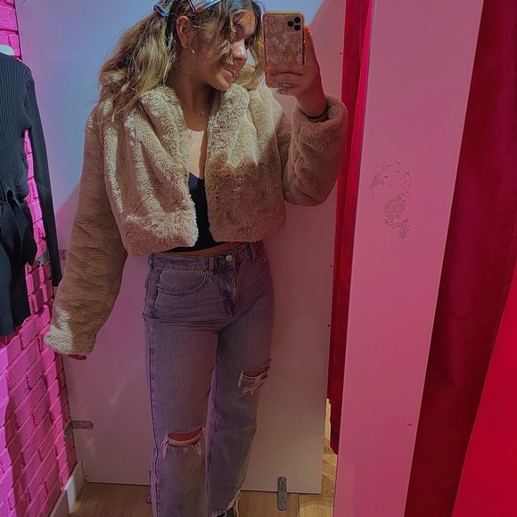 Meet your Posher, Anay - Picture 7 of 14